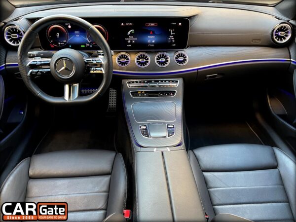 Mercedes E300 2023 coupe - Image 8